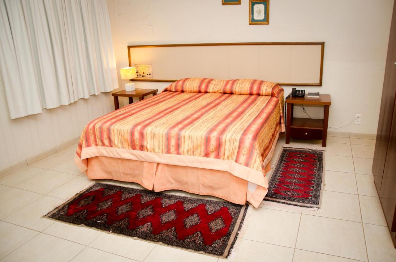Primum Palace Hotel 3*
